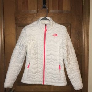 Ladies puffer jacket